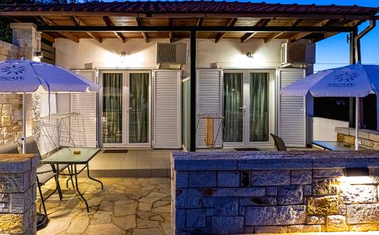 BUNGALOWS IN THASSOS-BUNGALOWS